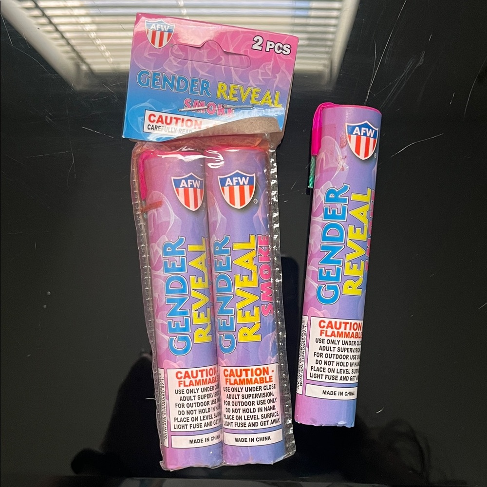 Gender Reveal Smoke Sticks - Pink set of 3